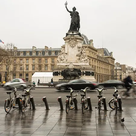 Апартаменты Rue Du Temple - Le Marais With Ac Париж
